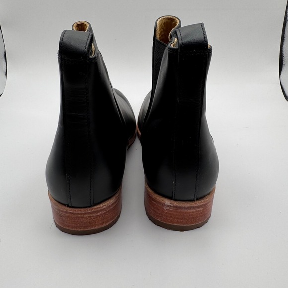 Nisolo Women 8.5 Black Eva Everyday Leather Chelsea Ankle‎ Boots Water Resistant - Picture 4 of 9